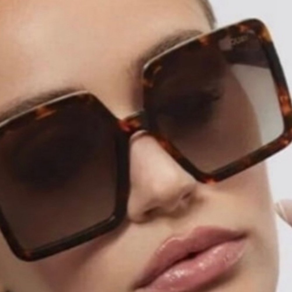QUAY Almost Ready Sunglasses Polarized Tortoise Frame Brown Gradient Lens Square